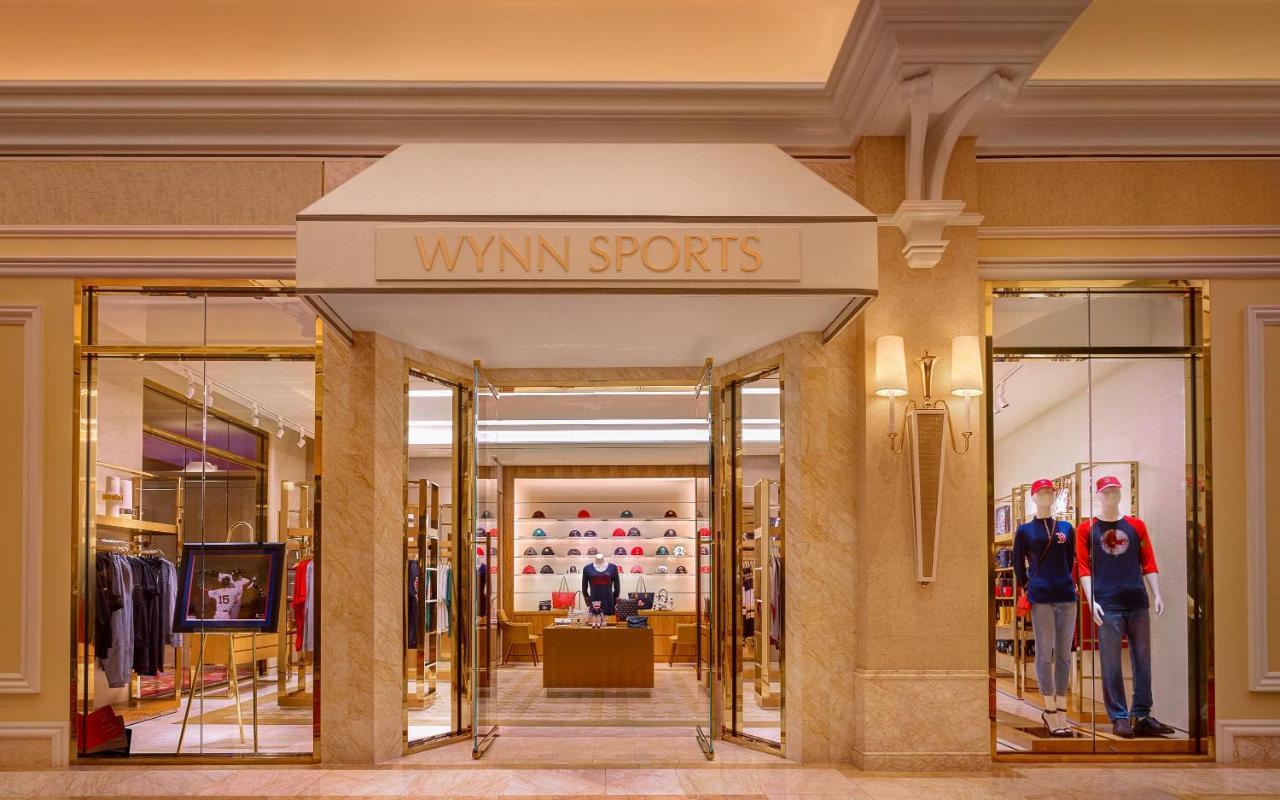 Encore Boston Harbor Everett Екстериор снимка A Wynn Sports store at Wynn Las Vegas