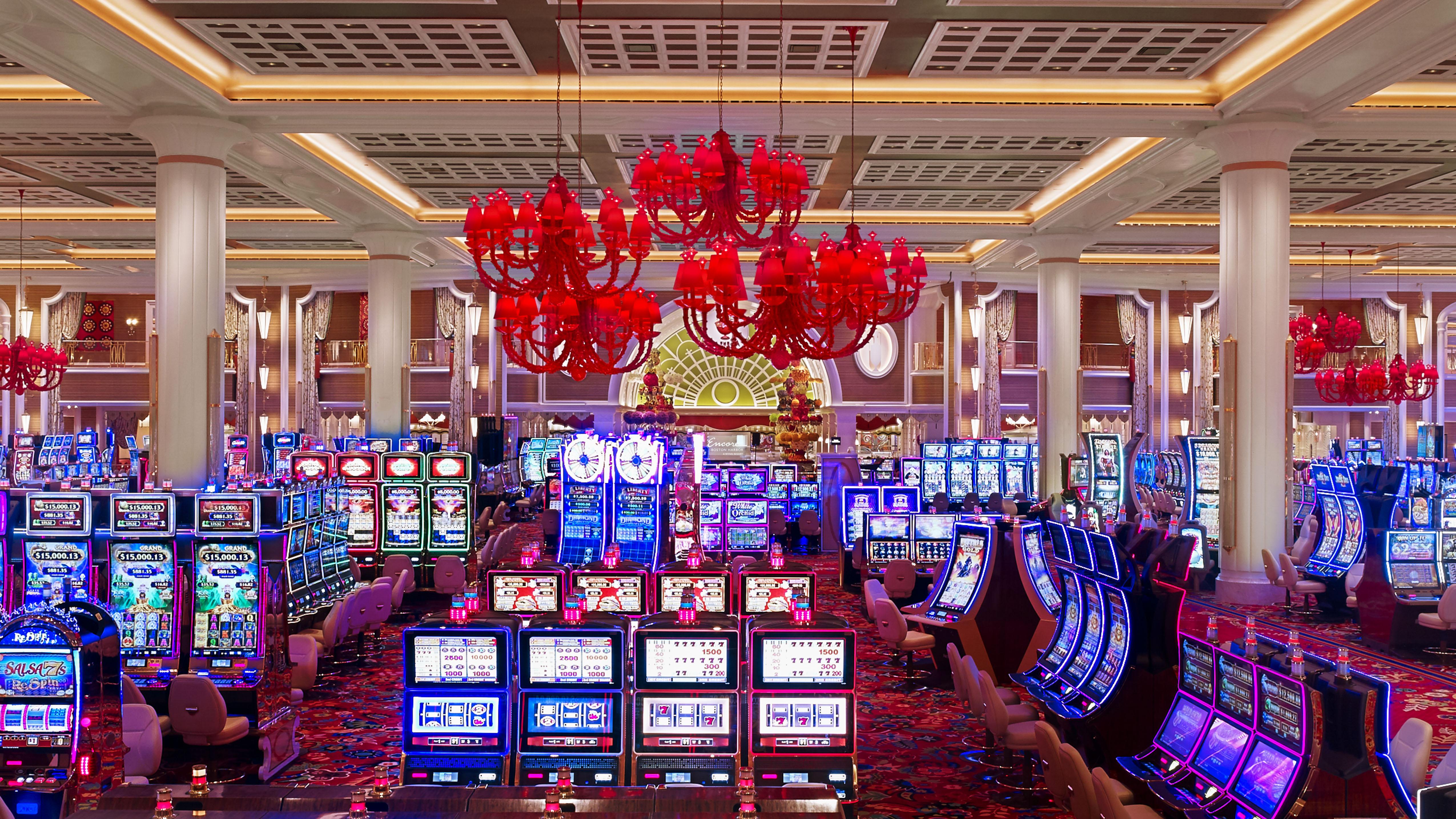 Encore Boston Harbor Everett Екстериор снимка The casino floor at Wynn Las Vegas
